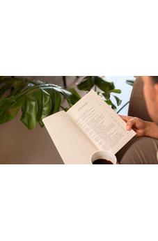 Image of Devocional amor y respeto: 52 semanas para experimentar el amor y el respeto en tu matrimonio (Spanish Edition)