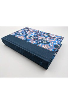 Image of Biblia RVR 1960 de Apuntes Edición Ilustrada Tela en Rosado y Azul