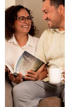 Image of Devocional amor y respeto: 52 semanas para experimentar el amor y el respeto en tu matrimonio (Spanish Edition)