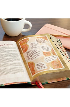 Image of Biblia RVR 1960 Devocional Centrada en Cristo Floral Símil Piel con Índice