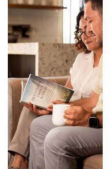 Image of Devocional amor y respeto: 52 semanas para experimentar el amor y el respeto en tu matrimonio (Spanish Edition)