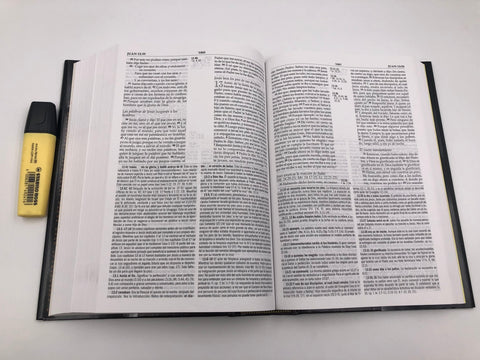 Image of Biblia RVR 1960 de Estudio MacArthur Tapa Dura